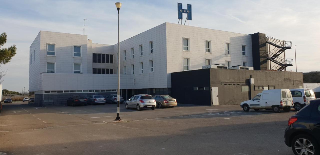 Norte Hotel Villanueva de Gállego Екстериор снимка