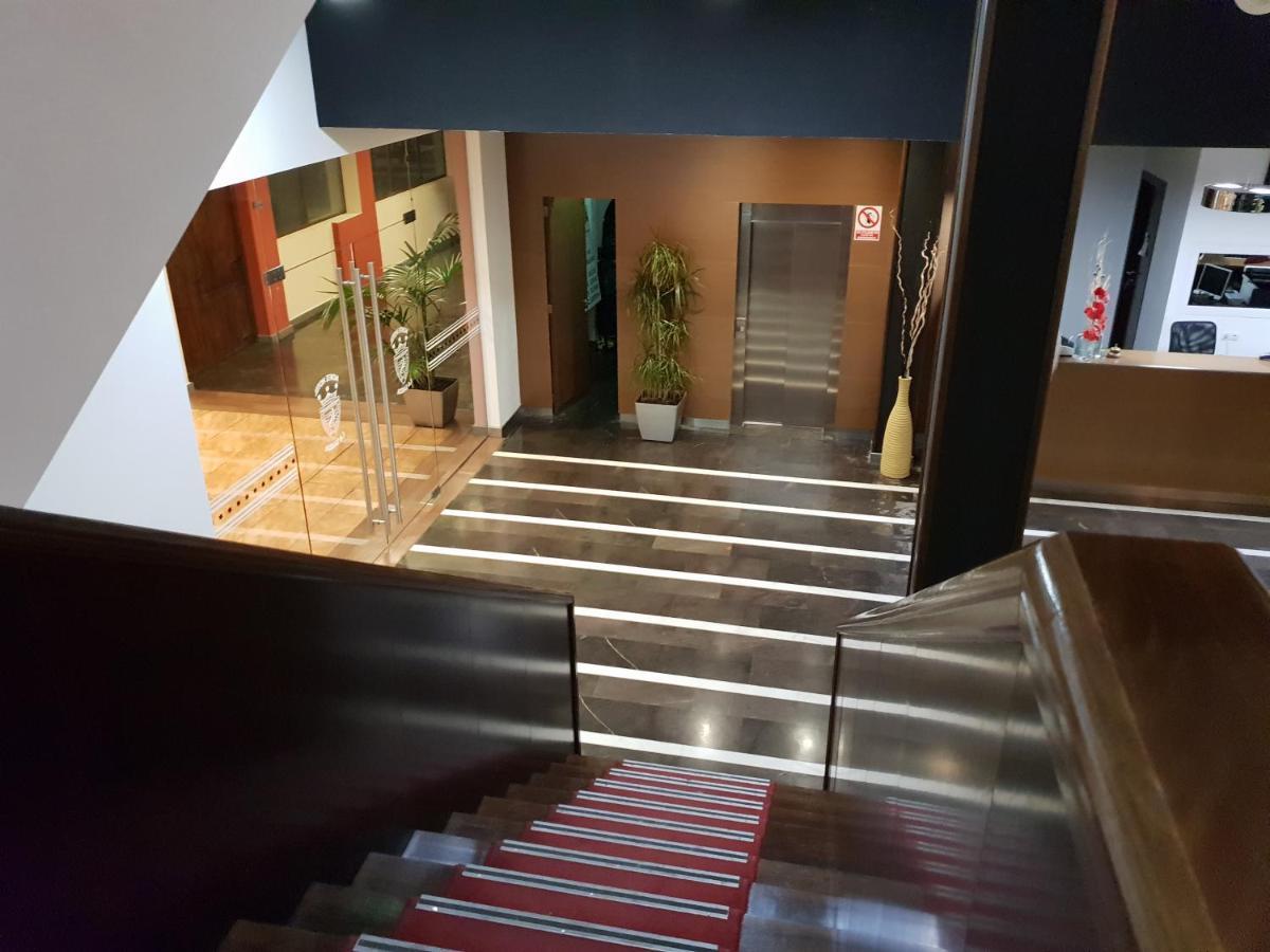 Norte Hotel Villanueva de Gállego Екстериор снимка