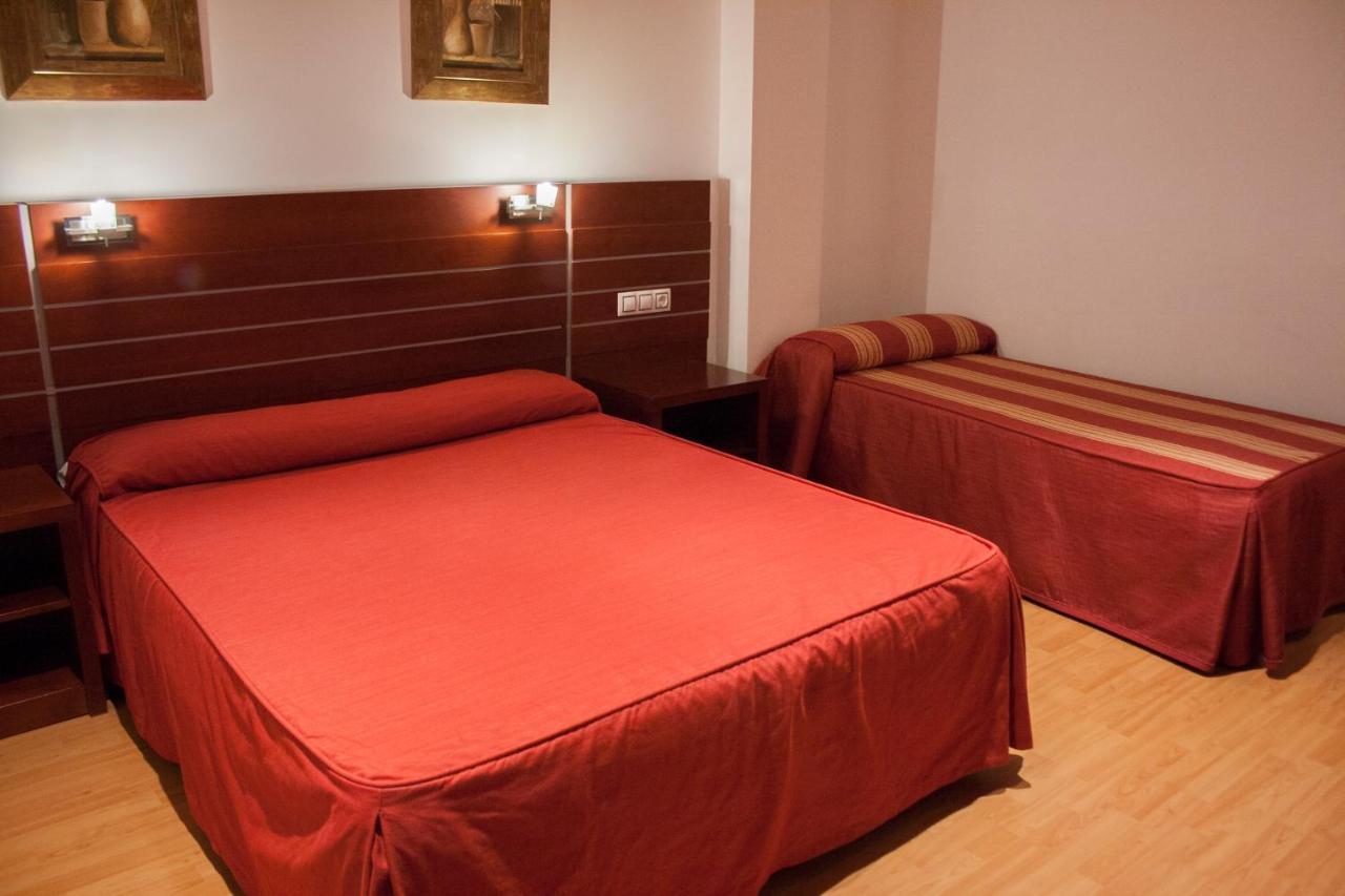 Norte Hotel Villanueva de Gállego Екстериор снимка