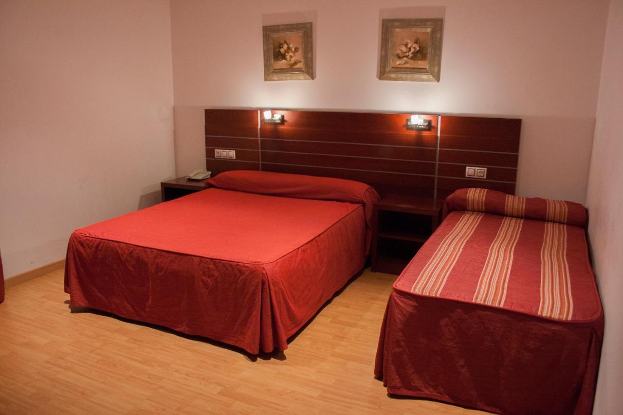 Norte Hotel Villanueva de Gállego Екстериор снимка